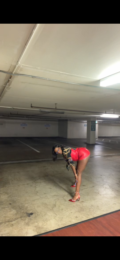 calypsobluu OnlyFans picture