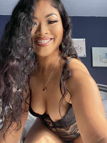 yasminyungvip OnlyFans picture