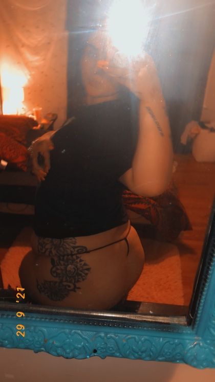 whitechocolateeee OnlyFans picture