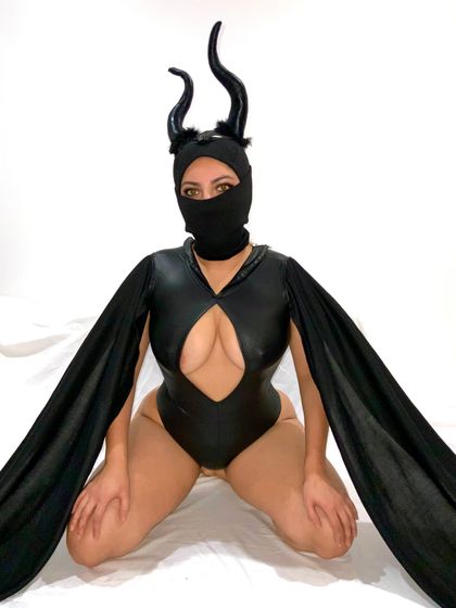 friskyfanny OnlyFans picture