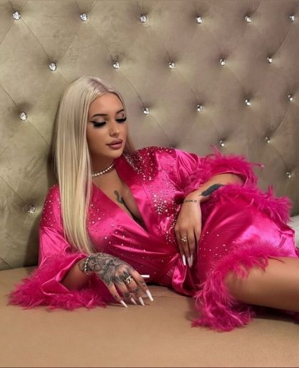 mistressseremis OnlyFans picture