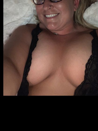 lisaann1216 OnlyFans picture