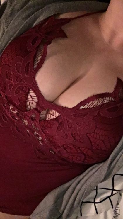 scarletrae2849 OnlyFans picture