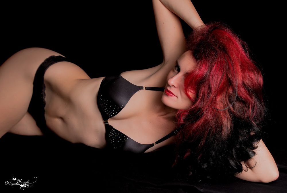 sarakovach OnlyFans profile picture