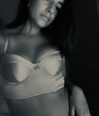 agatruski OnlyFans picture