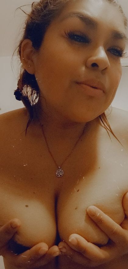 bustybonniie OnlyFans picture
