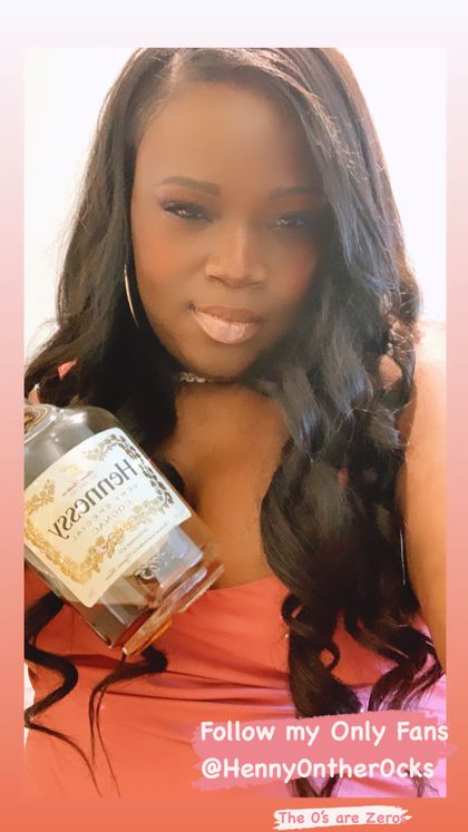 henny0nther0cks OnlyFans picture
