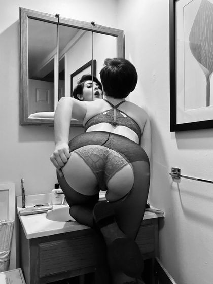 elodie_claire OnlyFans picture