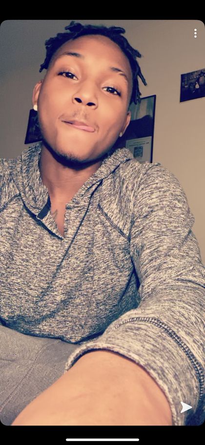 u18441080 OnlyFans picture