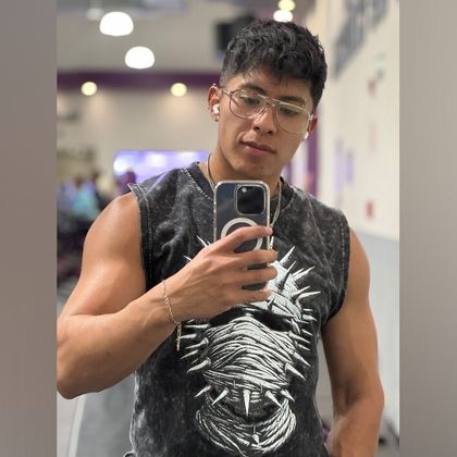 kretlanz OnlyFans picture
