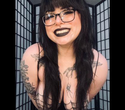 fav_goth_slut OnlyFans picture