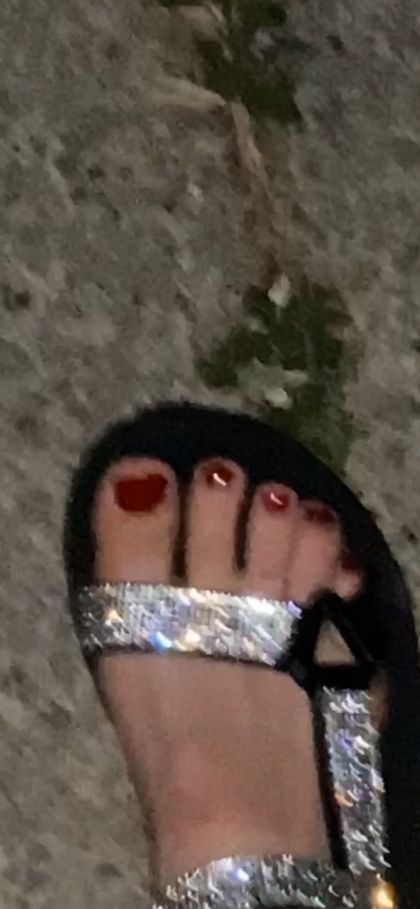 dancing-feet OnlyFans picture