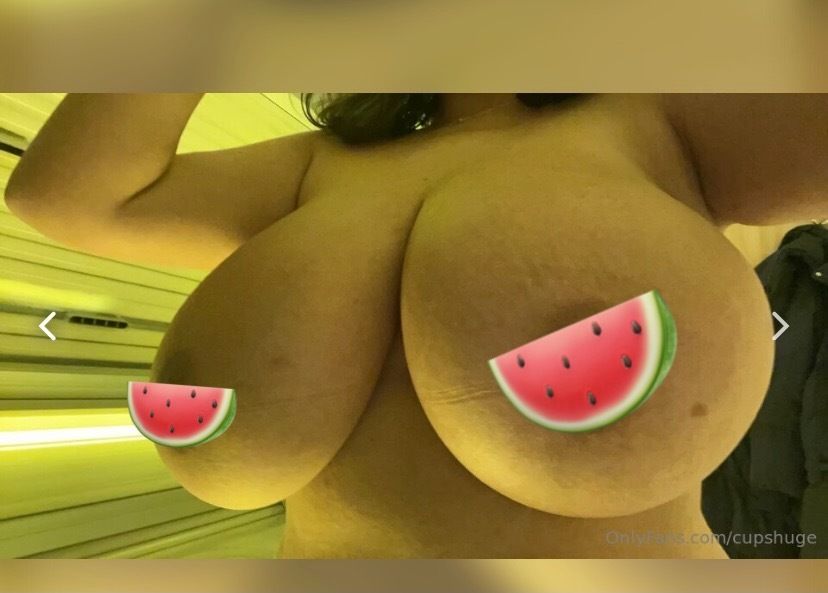 hugekcups OnlyFans profile picture
