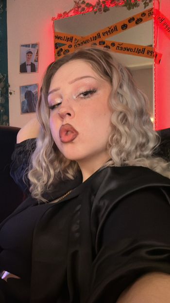 Icethot1behind the scenes