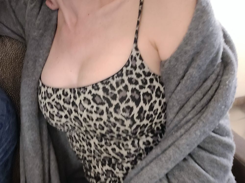 tofncpl_kim_hotwife OnlyFans profile picture