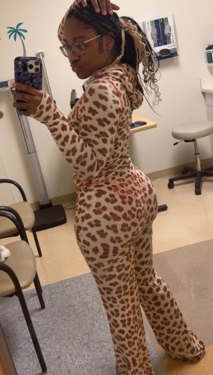 xxxlilred OnlyFans profile picture