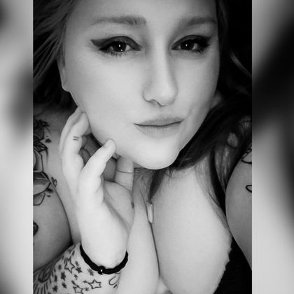 wrenburnsred OnlyFans picture