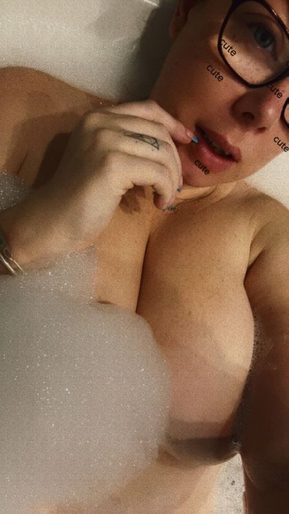 sparklespitstop OnlyFans picture