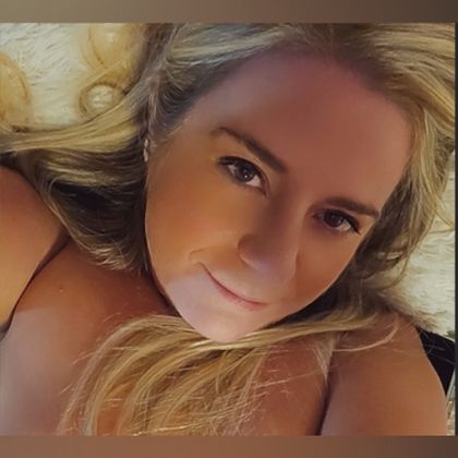 hotbakingwife OnlyFans picture