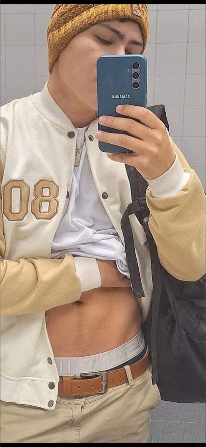 santosreign OnlyFans picture