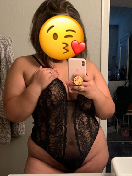 peachynena OnlyFans picture