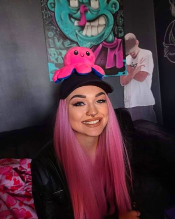 mbarbiee OnlyFans - Stats, Graphs, Photos & Profile Comparisons