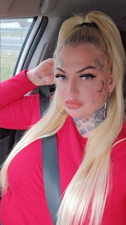 blissbarbiee OnlyFans picture