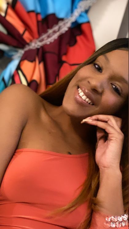 honeyonyalips OnlyFans picture