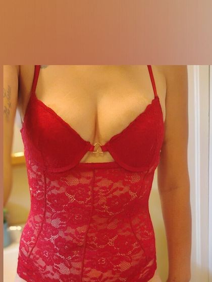 mommakenz OnlyFans picture