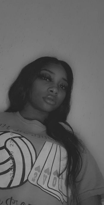 Daddy’s Baby Girl