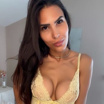 AdrianaBliss