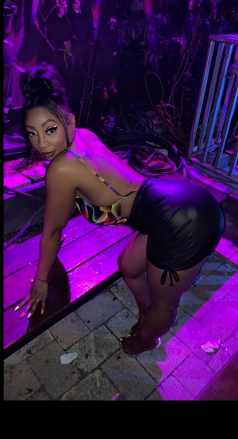 mslovelymiab OnlyFans profile picture