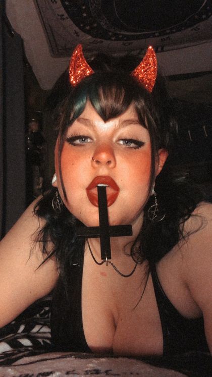 s8ntsalem OnlyFans picture