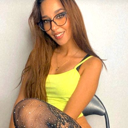elainenavazio OnlyFans picture