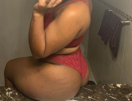 milani.j OnlyFans picture