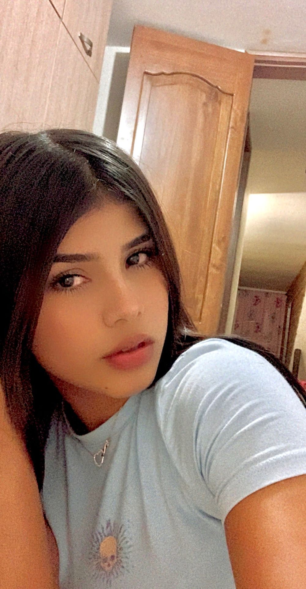 anamarialeon OnlyFans - Free Trial - Photos - Socials | FansMetrics.com