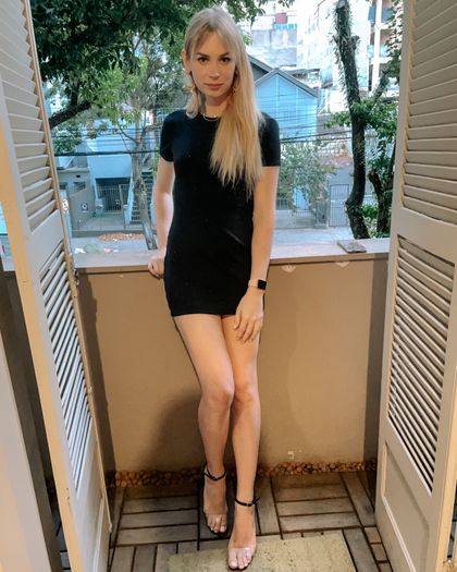 vivianmoorefree OnlyFans picture