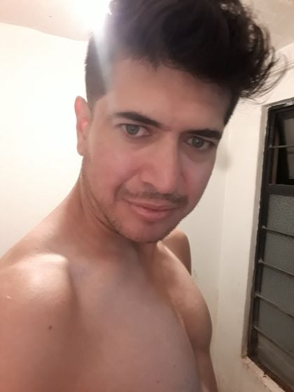 robertghv02 OnlyFans picture