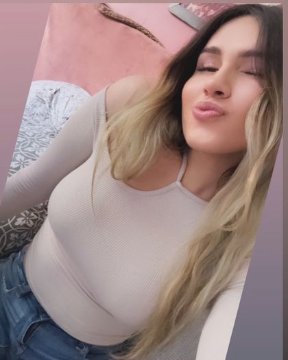 arilovgluier OnlyFans picture