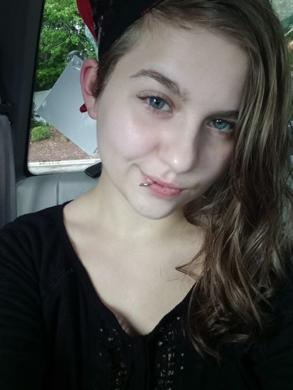 al1c3gr33n3 OnlyFans picture