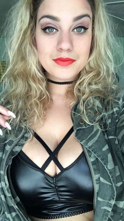 peachyqueenxx OnlyFans picture