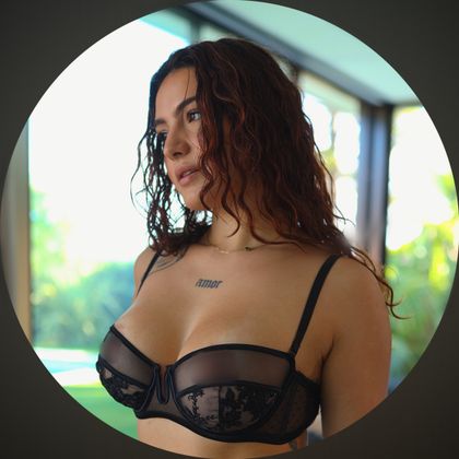 elenalexiss OnlyFans picture