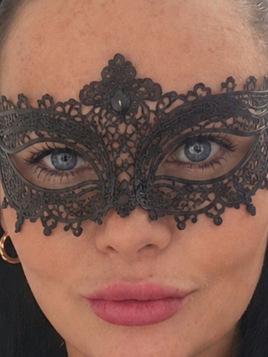 maskedwife1 OnlyFans profile picture