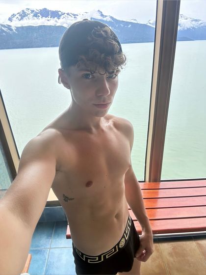 travel_twink OnlyFans picture