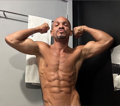 crzwell OnlyFans picture