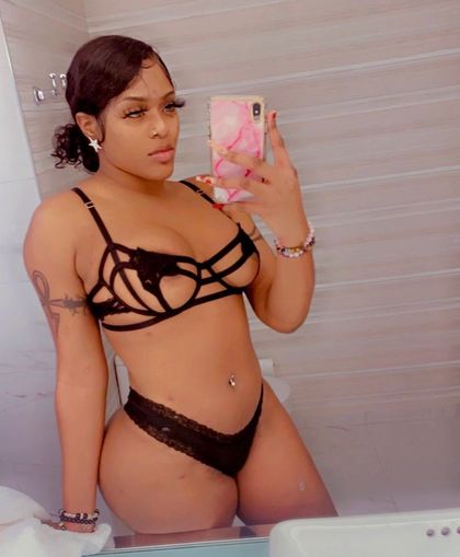creamqweenx OnlyFans picture