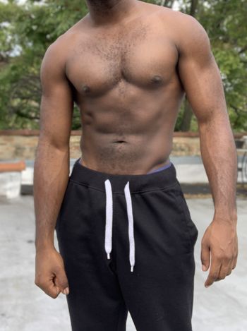 hungandfitchicagoguy OnlyFans - Free Trial - Photos - Socials
