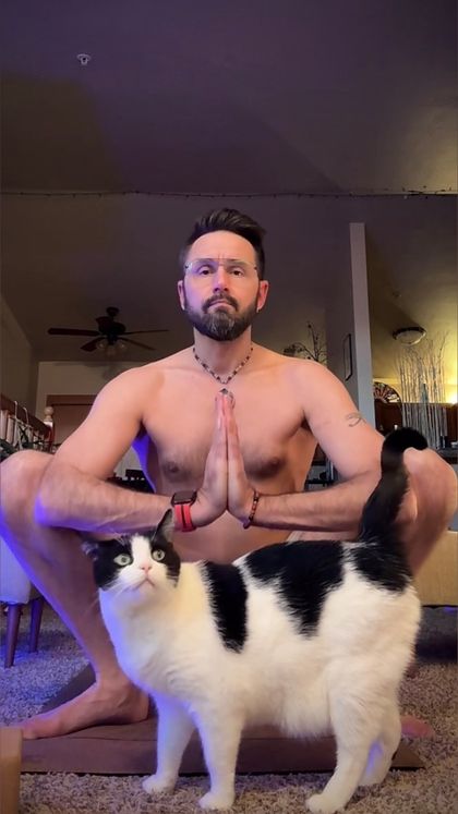 yogacatdude OnlyFans picture