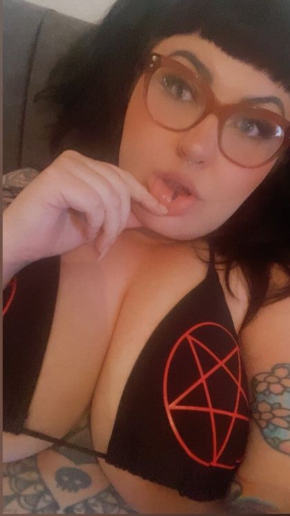 itsvioletluxxx OnlyFans picture