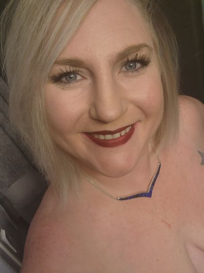 sashaneighbor OnlyFans picture